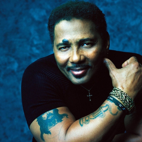 Aaron Neville - Don't Know Much